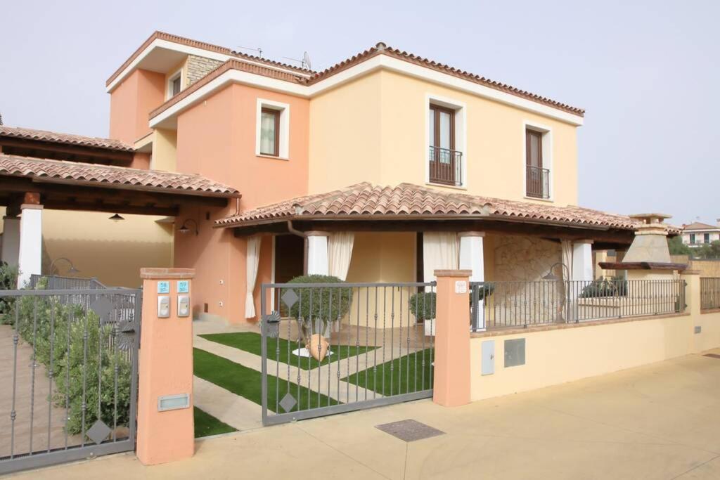 Villa Elisa Residenza Agora 维拉西米乌斯 外观 照片